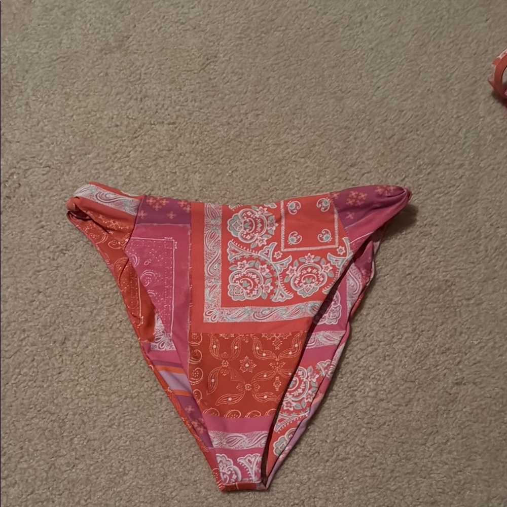 Skatie Vera bottom